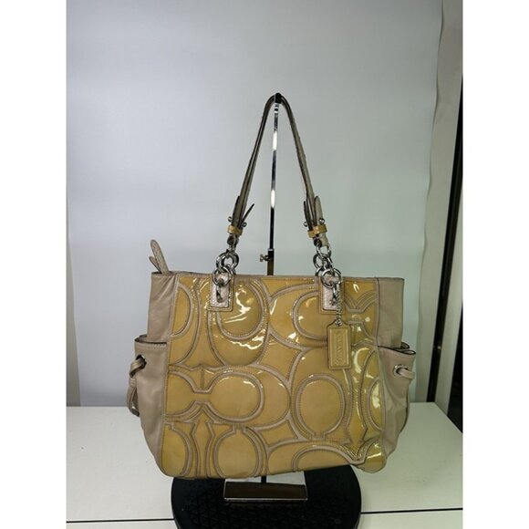 Vintage COACH Colette shoulder bag Patent Leather C Signature 16449 (yellow) - Picture 1 of 12